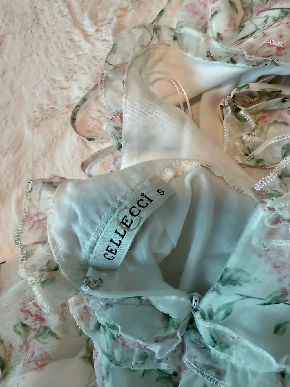 Summer Floral Ruffle Mini Dress - Picture 5 of 8